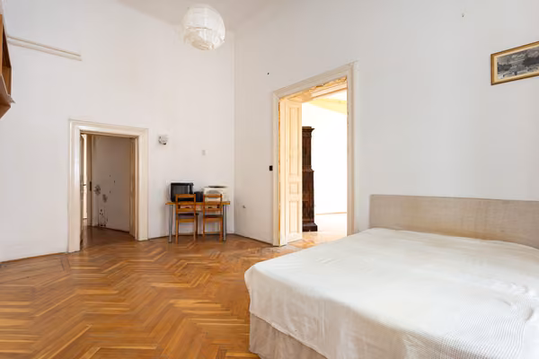 Budai Vár lábánál, impozáns környezetben, 119 nm-es, 3 szobás lakás - Szoba - 21 m² nagyságú