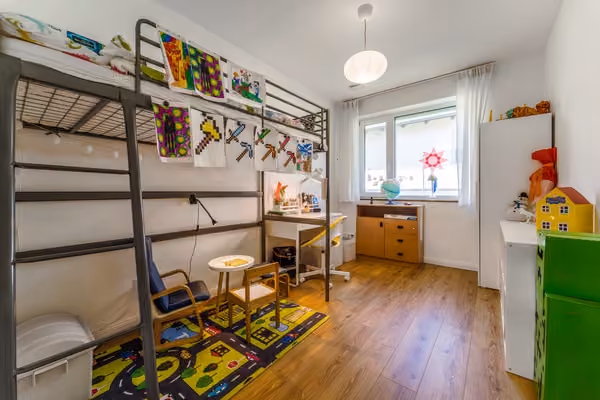 Csömörön, újszerű, egyszintes családi ház - Szoba - 11 m² nagyságú